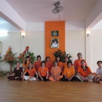 Câu Lạc Bộ Yoga Hoa Phượng